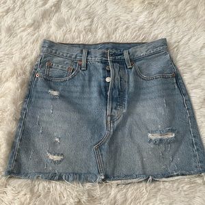 Levi’s Mini Jean Skirt